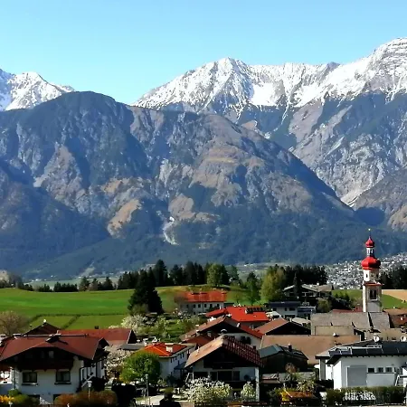 Bed & Breakfast Gaestehaus Koessler Tulfes