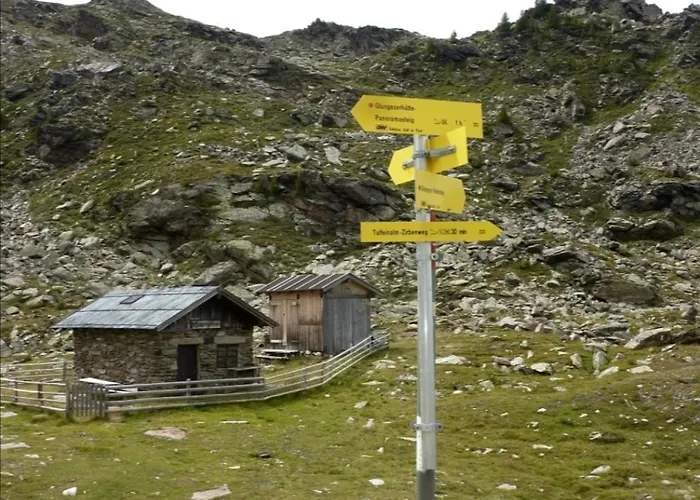 Gaestehaus Koessler Bed and breakfast Tulfes