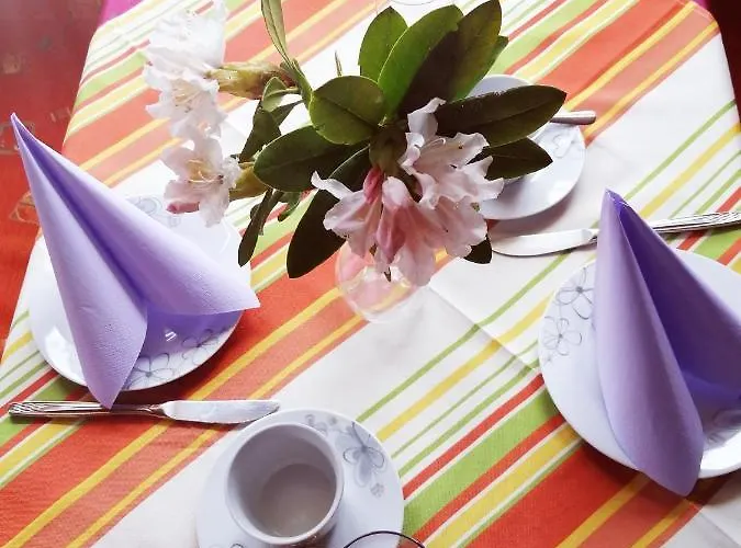 Nocleg ze śniadaniem Gaestehaus Koessler Tulfes